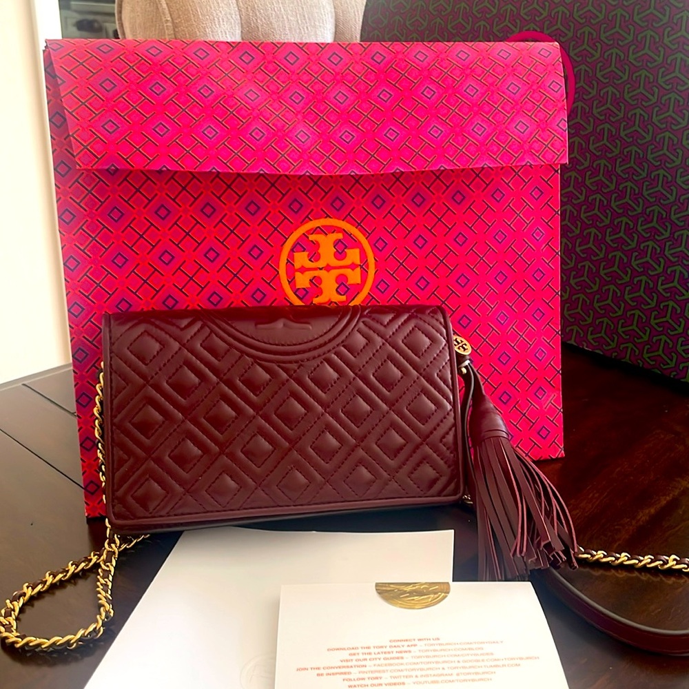 Tory Burch Fleming wallet crossbody